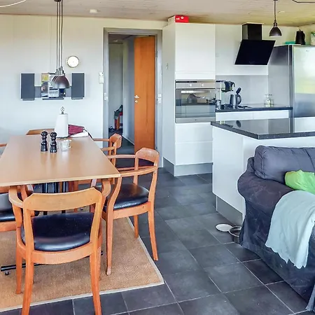 3 Bedroom Gorgeous In 度假居 *